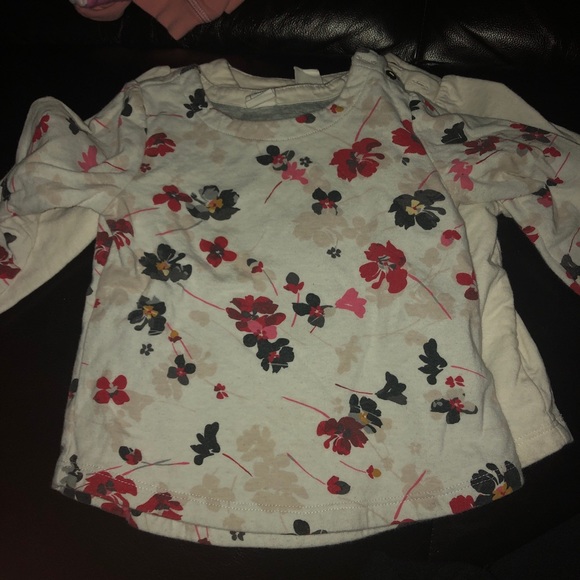 Other - Graphic top